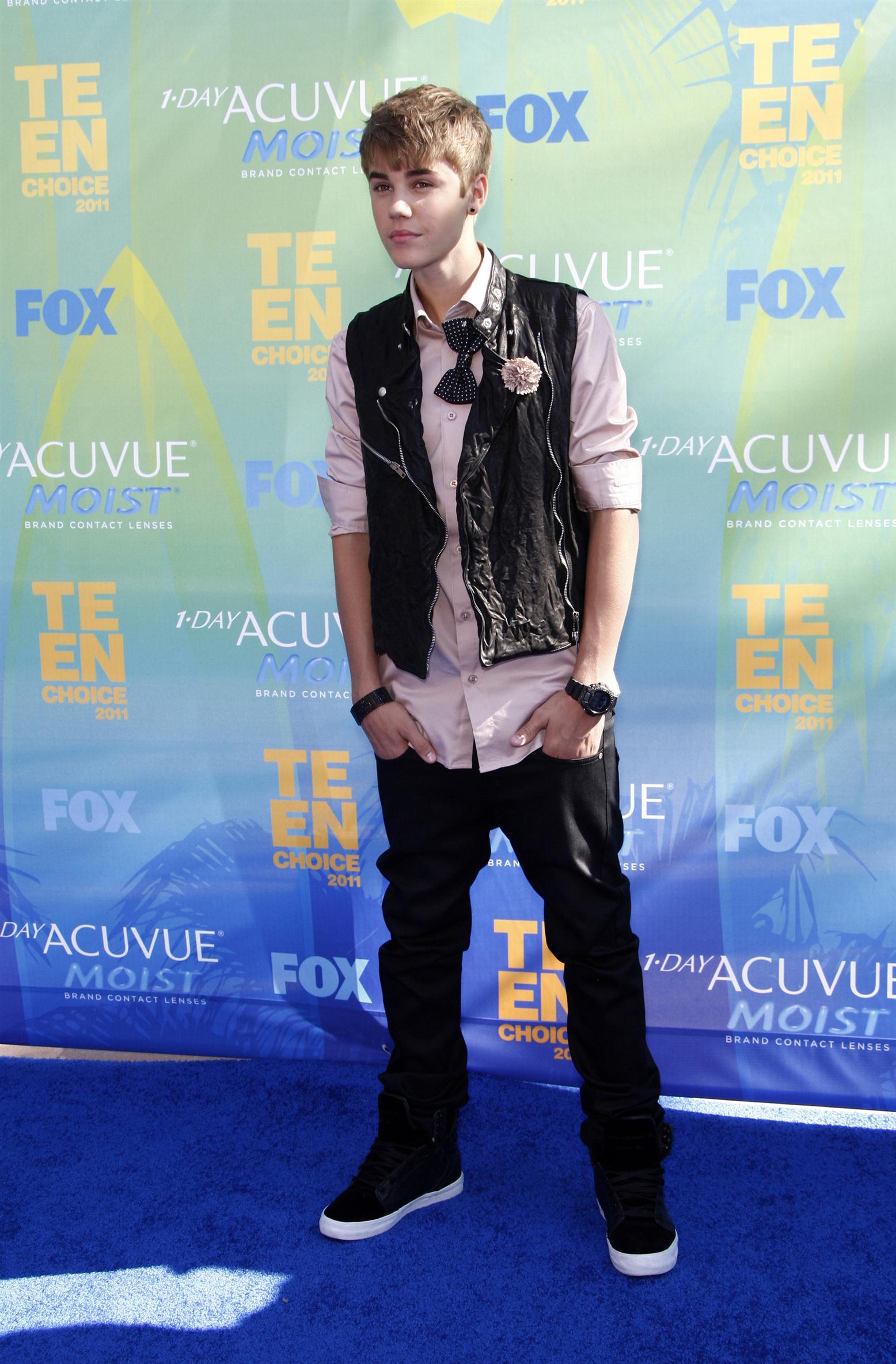 Justin Bieber at Teen Choice Awards 2011 photos | Picture 59033